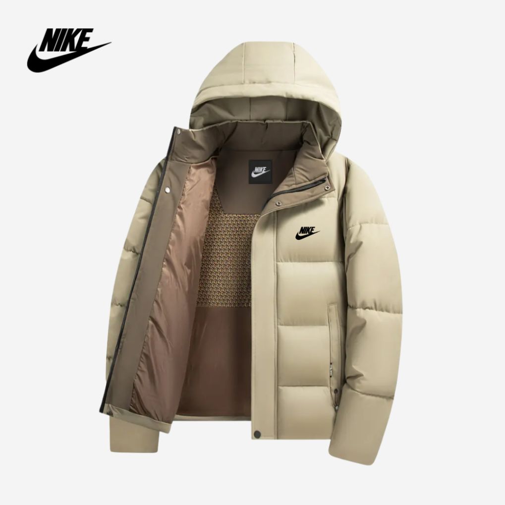 NIKE – Isolierter Mantel
